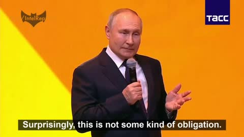 Putin congratulates Russian volunteers