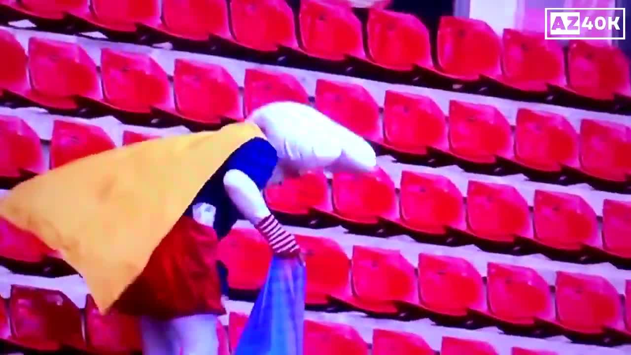 Japan Fans Cleaning The Stadium After Beating Germany 2-1