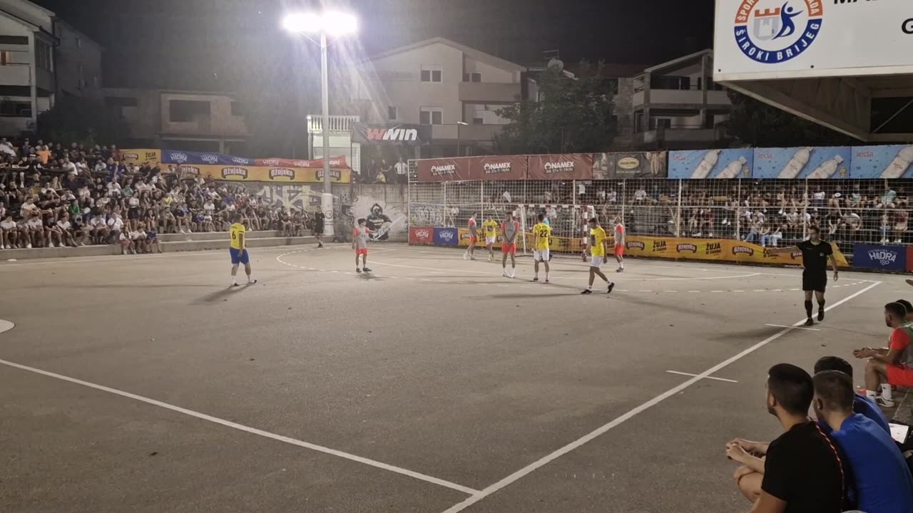 Luka Mikulić dovodi Kočerin u vodstvo