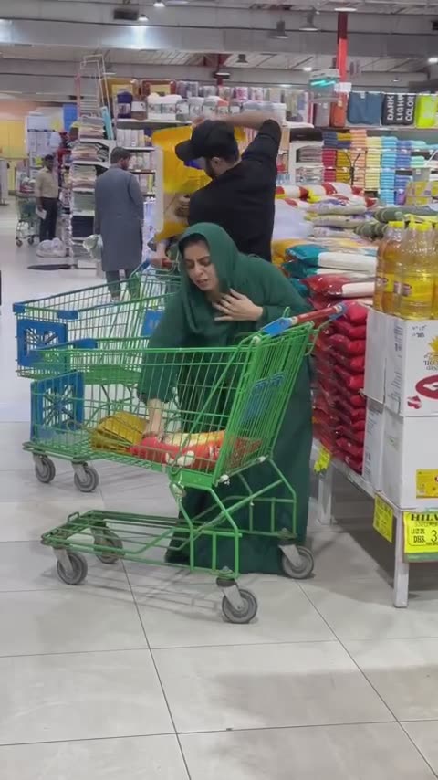 This is something a husband should not do.