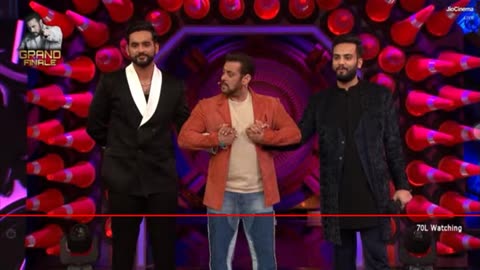 Big boss winner elvish yadav