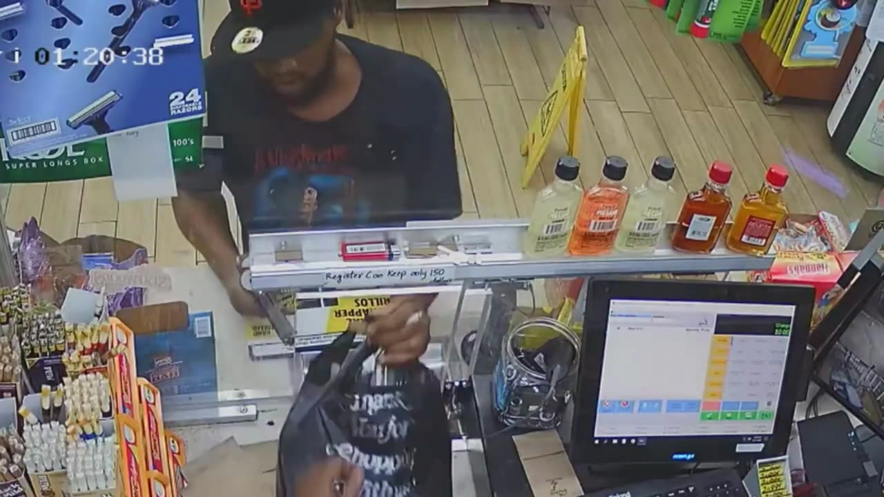 Aggravated #HOUSTON #robbery By Two Armed And Dangerous Thieves