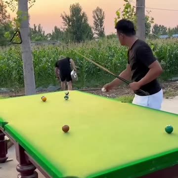 Funny Video Billiards million views _
