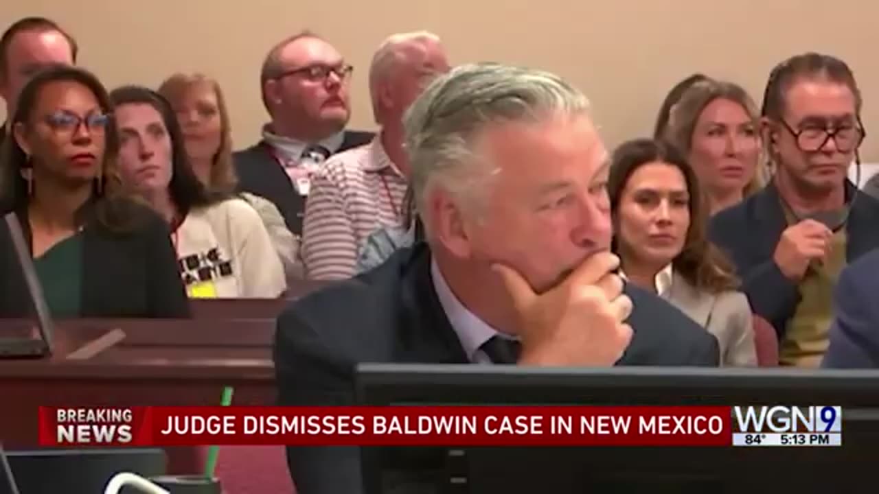 Alec Baldwin's involuntary manslaughter case dismissed | WGN News