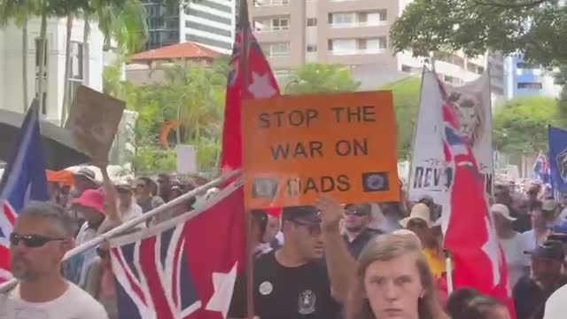 Brisbane rally crowd March on Parliament