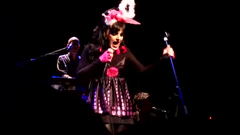 Mirror| Nina Hagen "Walk With Me Jesus"