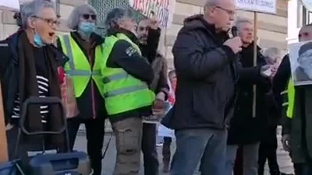 Montpellier en Manif 1 avec Julie sur le Terrain 22/01
