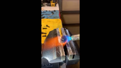 Hot Bolt