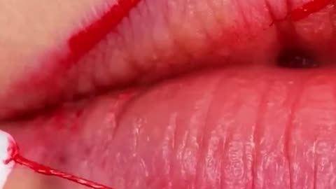 wow COOL LIPSTICK HACK THAT WILL MAKE YOUR LOOK AWESOME