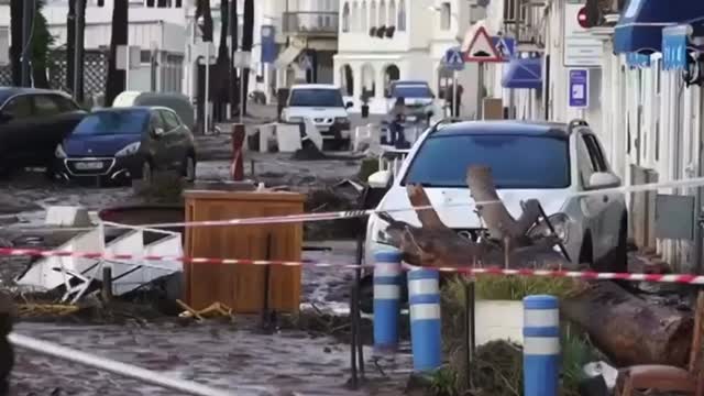 🌐 - INTERNATIONAL: Aftermath of the floods in Spain.