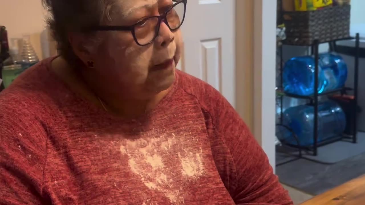 who ate the powdered donuts?