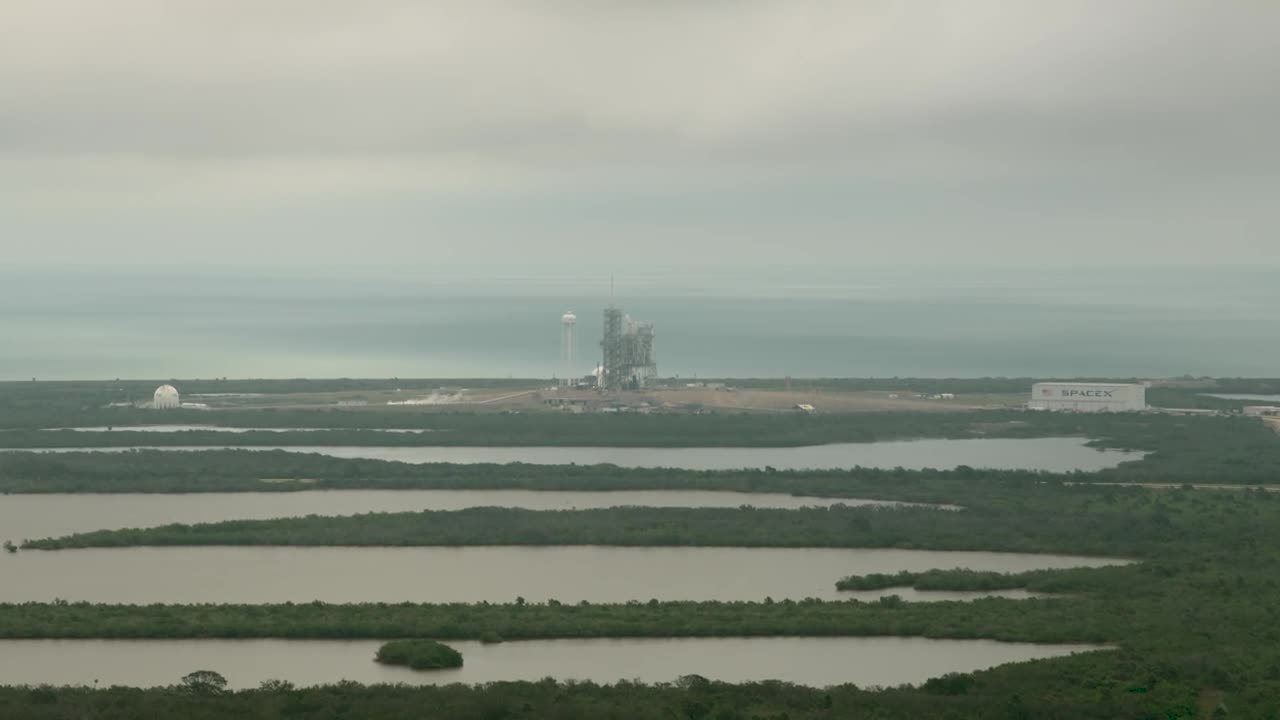 Liftoff in UHD of SpaceX Falcon 9 on CRS-10 Mission