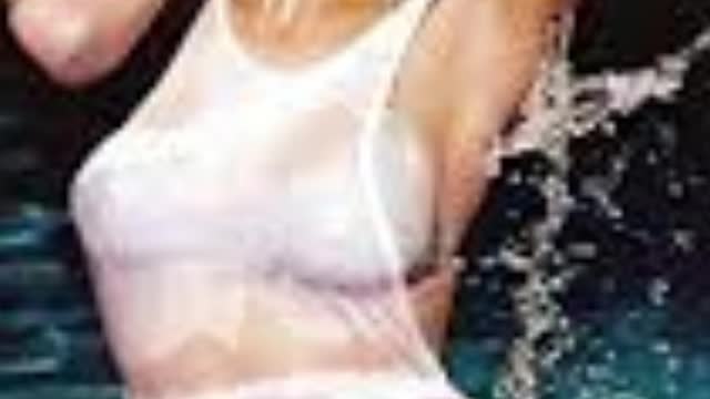 a famous moves as she twerks for the camera during a New Year's Eve celebration
