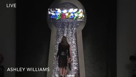 Ashley Williams Final Walk at LFW AW15