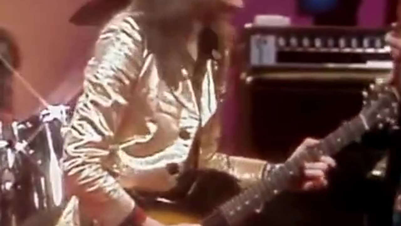 I Just Want To Make Love To You - Foghat ( Live )