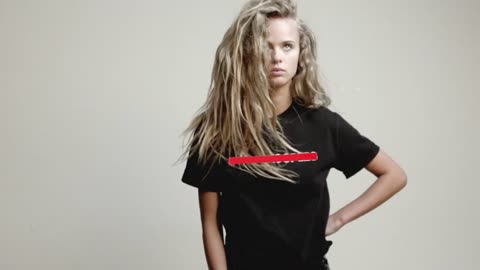 Fw22 - Unauthorizedtshirt