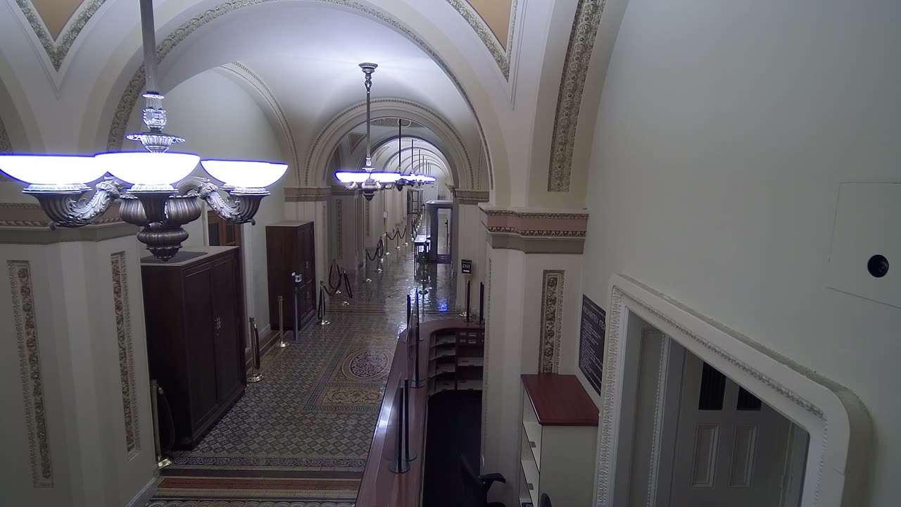 0351USCH03HouseGalleryNEnearH311_2021-01-05_06h40min00s733ms.mp4