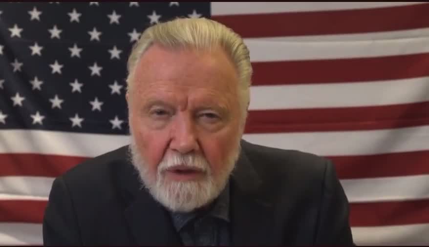 Jon Voight delivers inspirational message to all Americans