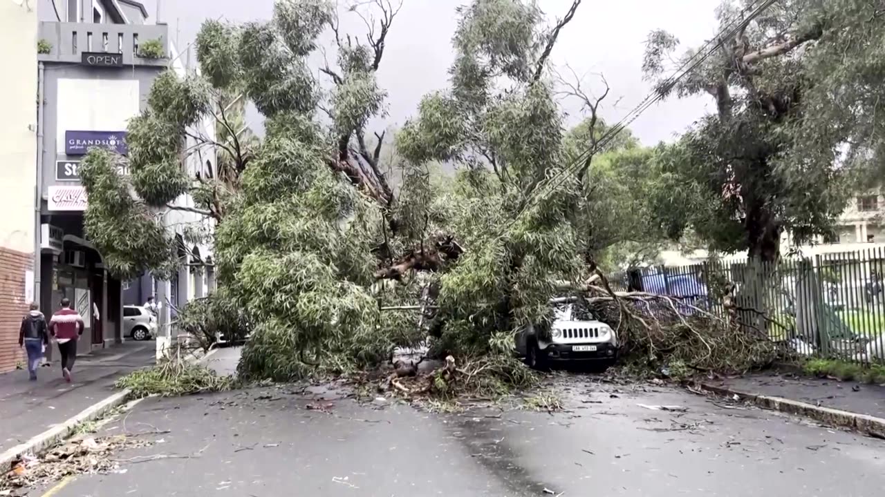 South Africa slammed by widespread flooding