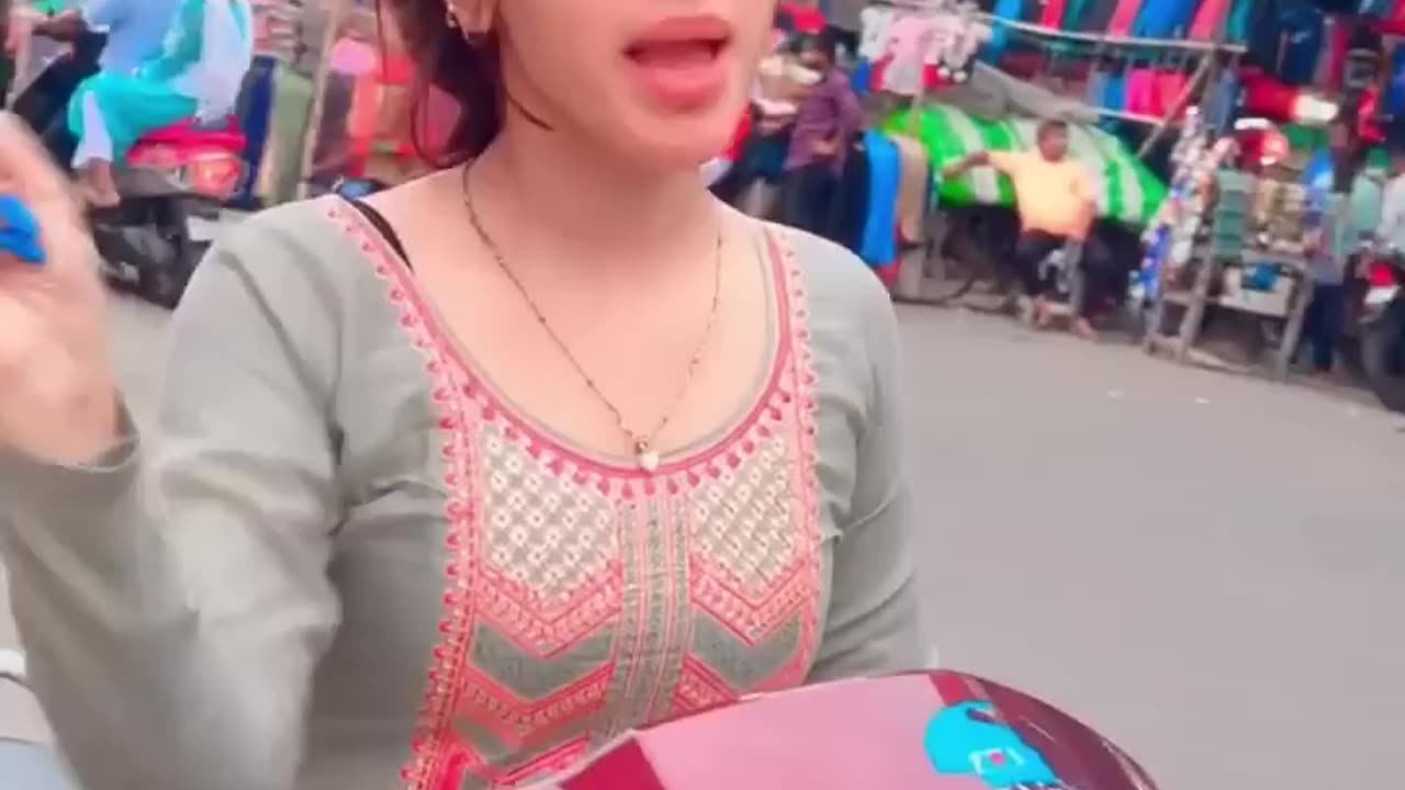 Are dekhte hi pasand a gai