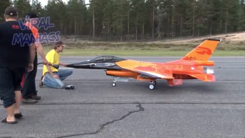 Top 10 Biggest / Largest RC Airplanes In The World [VIDEOS]