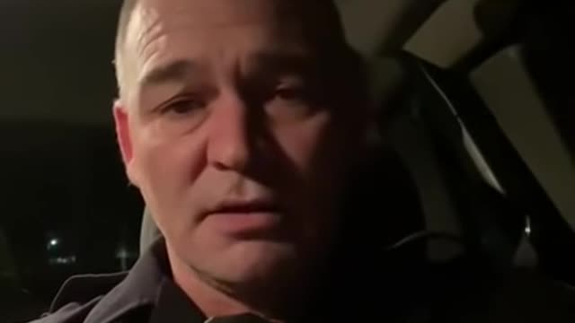 An American Police Officer Gives Advise To Canadian (Ottawa) Police