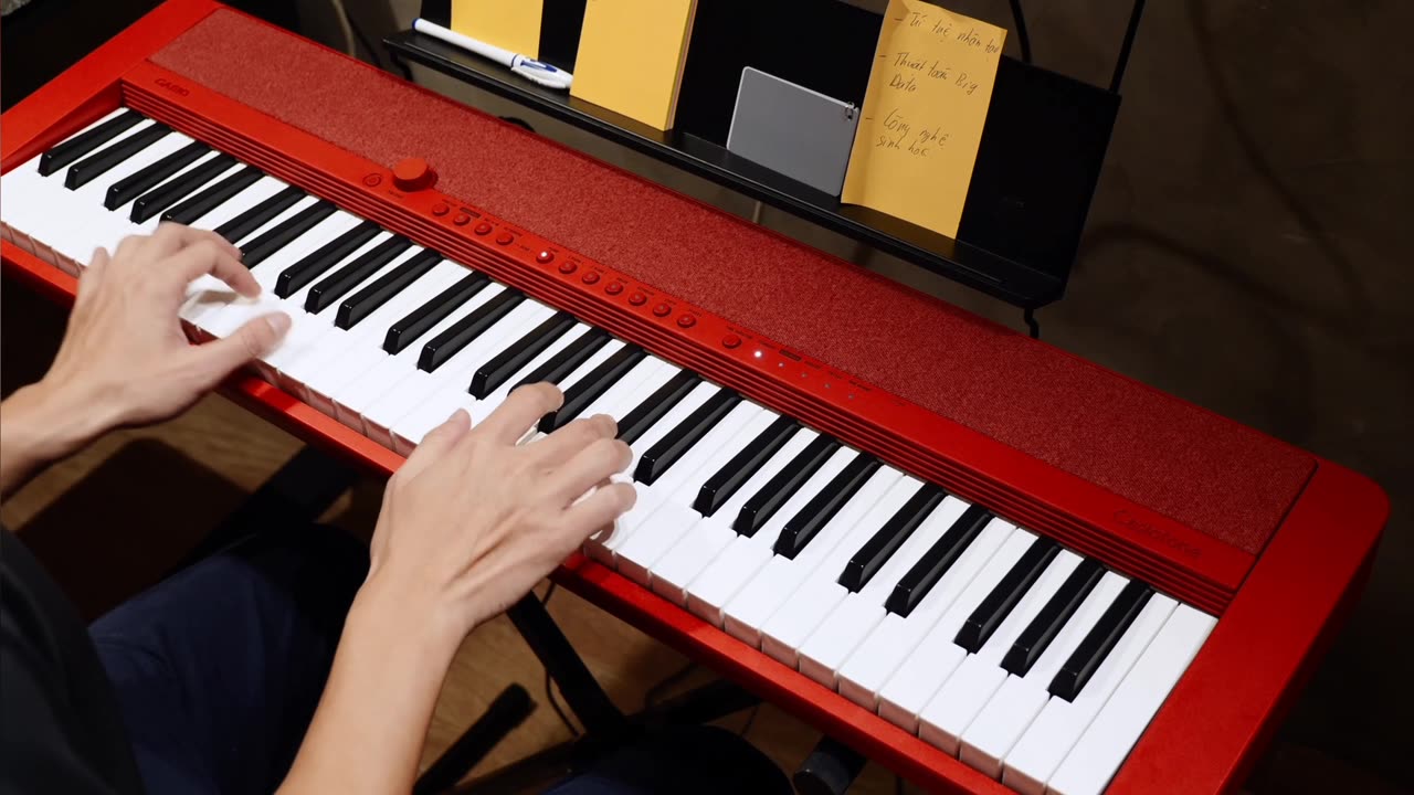 Music Video by DJ izz - Royal