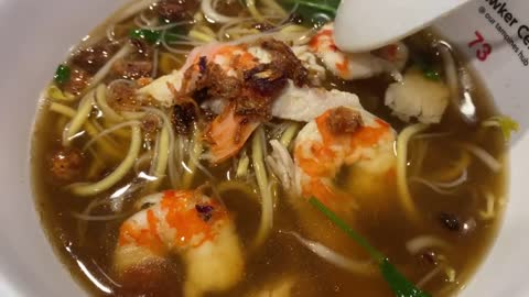 Prawn Mee Noodles that won 1st place in Singapore Hawker Street Food