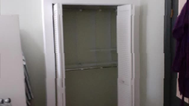 Closet build bifold doors