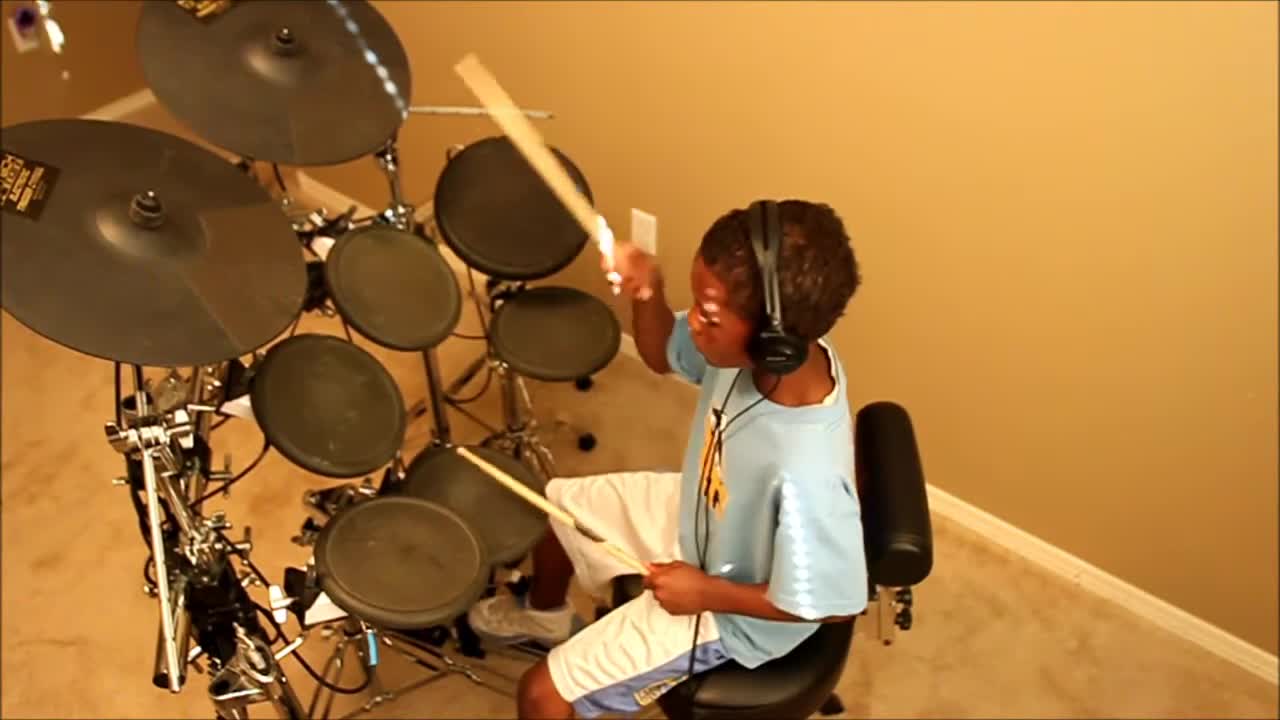 Kid "Everywhere that I go" drum cover