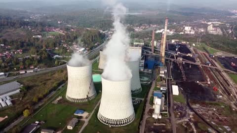 'Energy willows' transform old Balkan coal mines