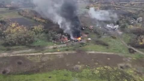 Ukrainian soldiers destroy Russian positions