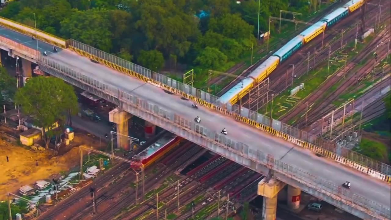 Jhanshi railway station