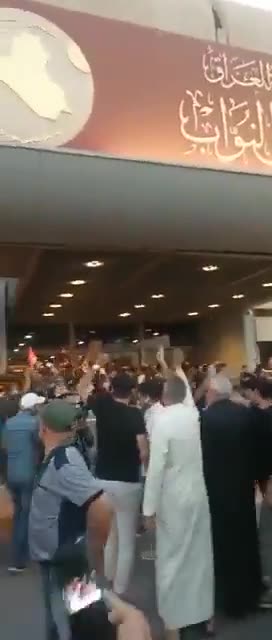 Iraqi Protesters Storm Parliament in "Show of Force" Against PM-Nominee