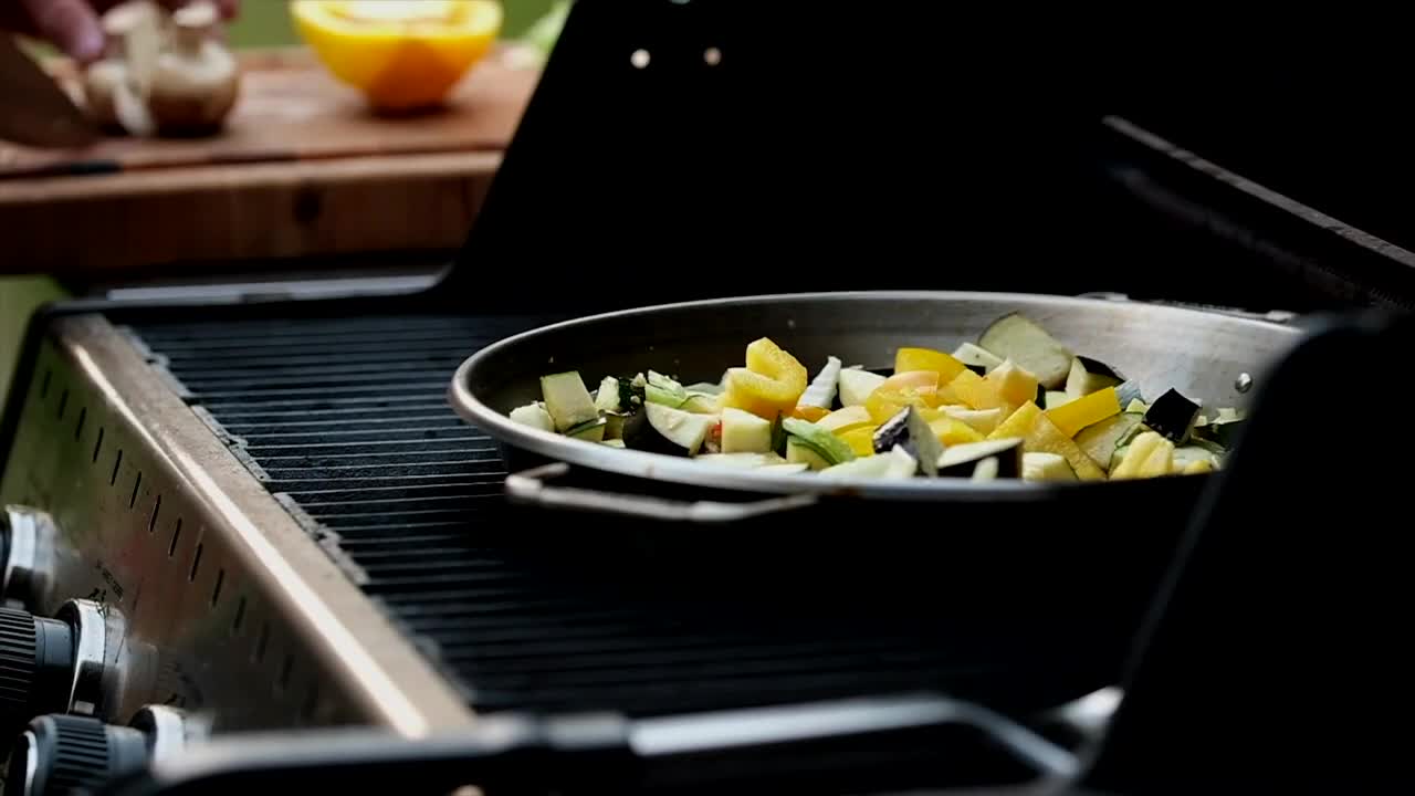 verduras en la barbacoa a gas Broil King BBQ-Uruguay