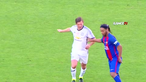 Ronaldinho Legendary Skills