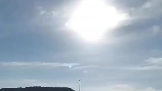 2 suns or a ufo