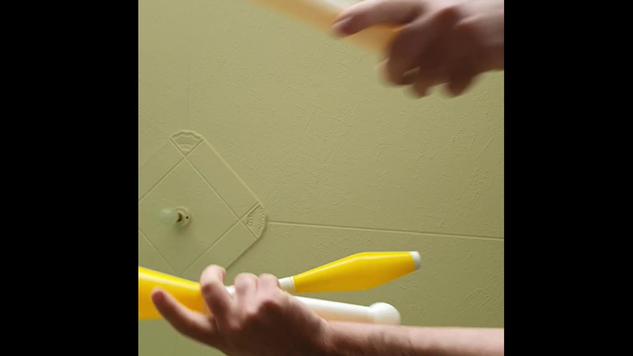 Juggling with Clubs!