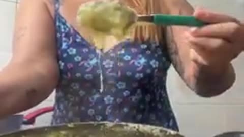 POLENTITA_RAIZ!(240p).mp4