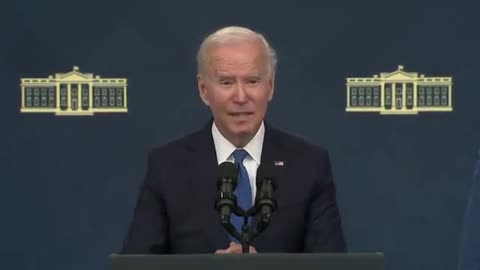 Joe Biden Loses Another Battle With His Teleprompter - Squinting, Glassy Eyed & Struggling To Read