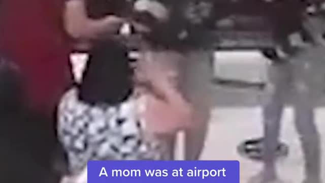 A mom was at airport security when her baby started choking