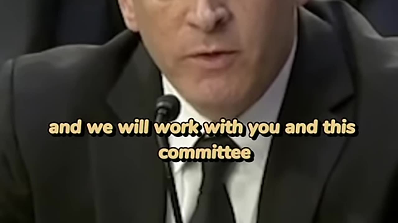 Josh Hawley Wants To See the FBIs Documents