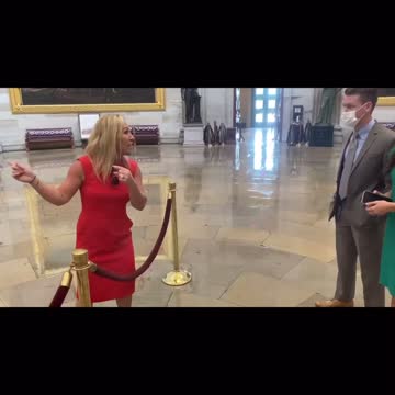 Marjorie Taylor Green demonstrates how nancy peloci links viruses work