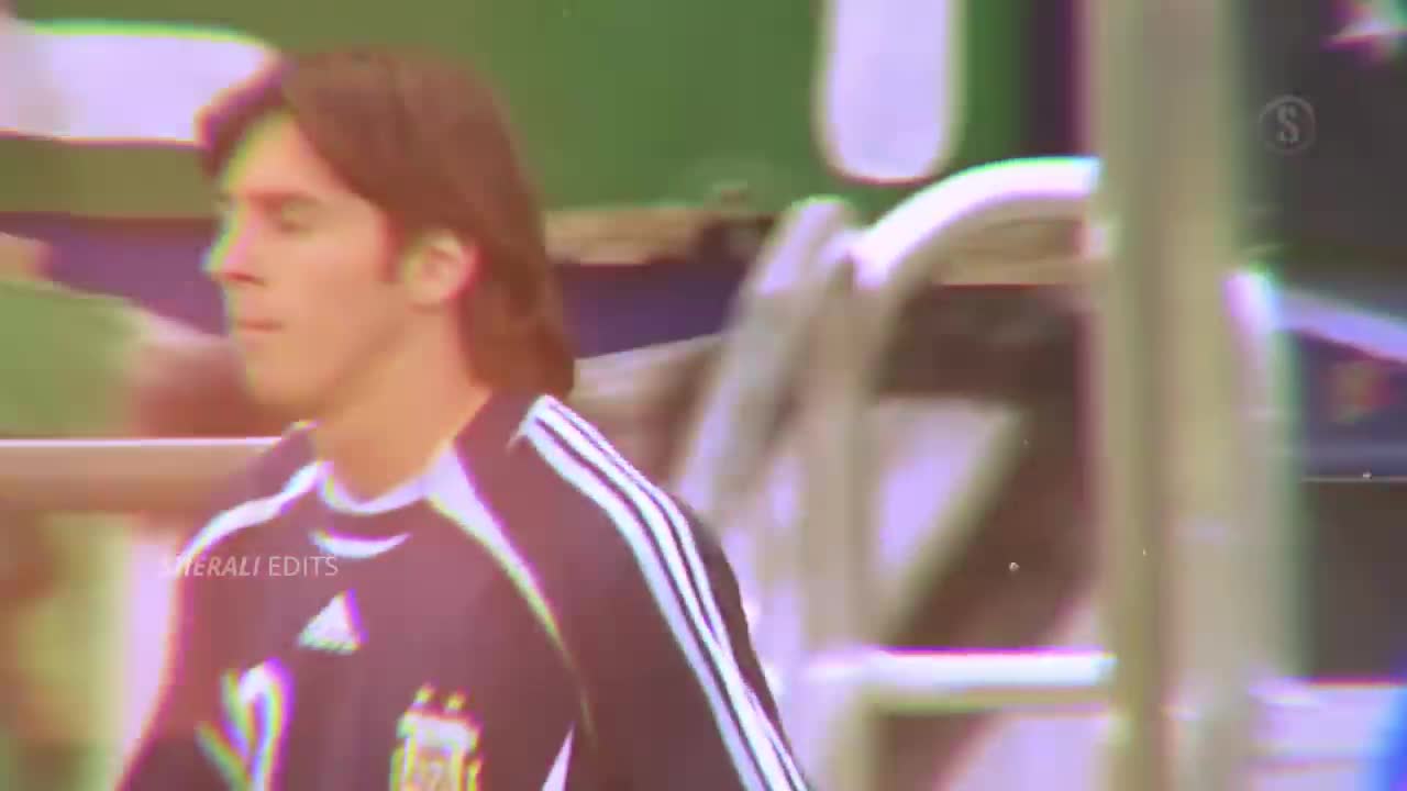 Lioinel "La Pulga" Messi Highlights pt 1