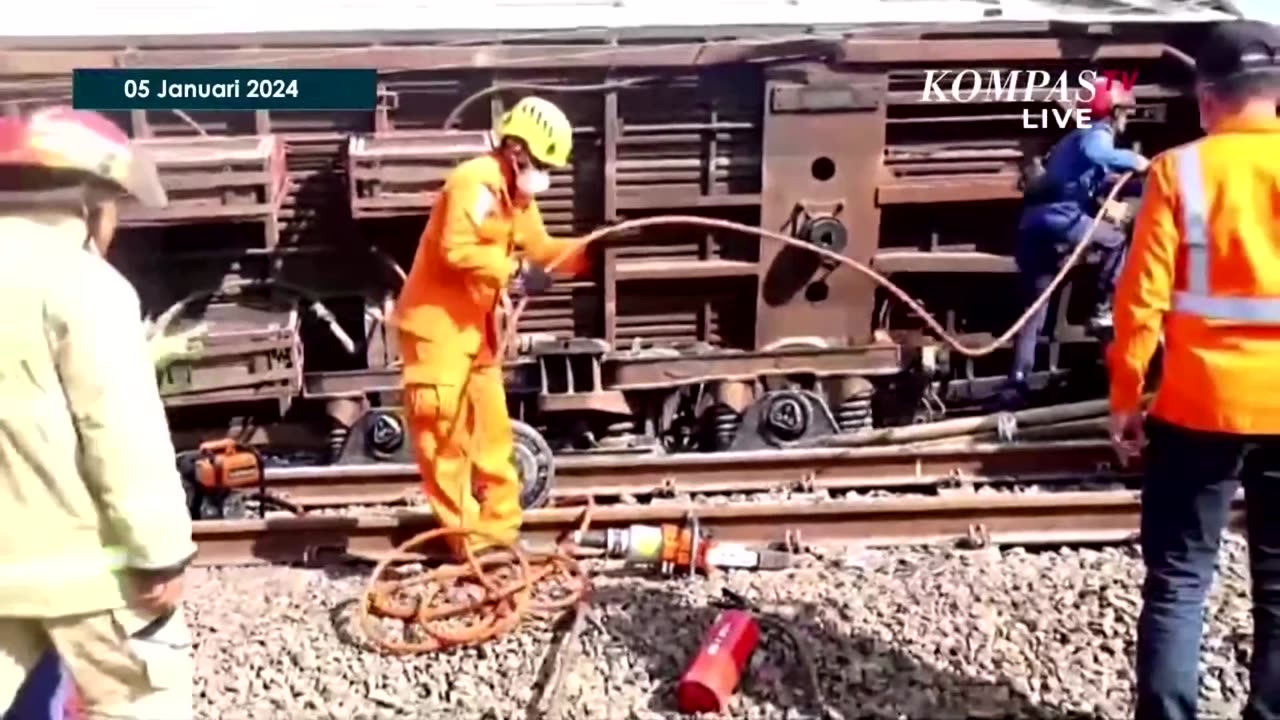 Indonesia train collision kills at least three