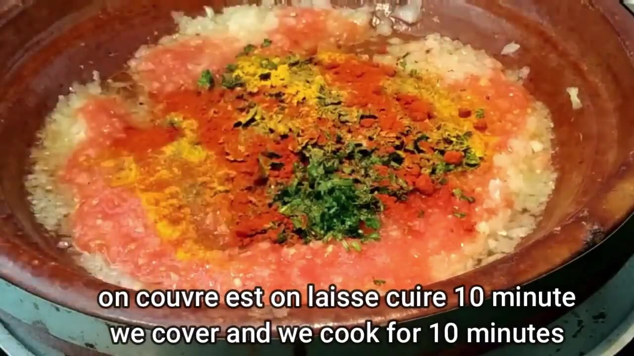 Cuisine marocaine : Tajine de Boulettes de Viande & Œufs