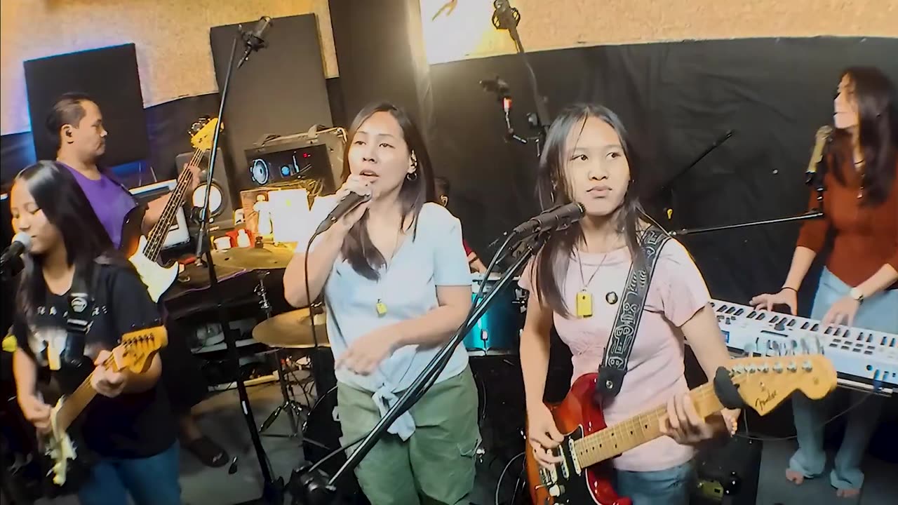 Missioned Souls - Hound Dog (Elvis Presley) - (A Family Band Cover With Bloopers😘)