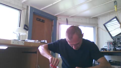 20160828_113955 hitting the bong