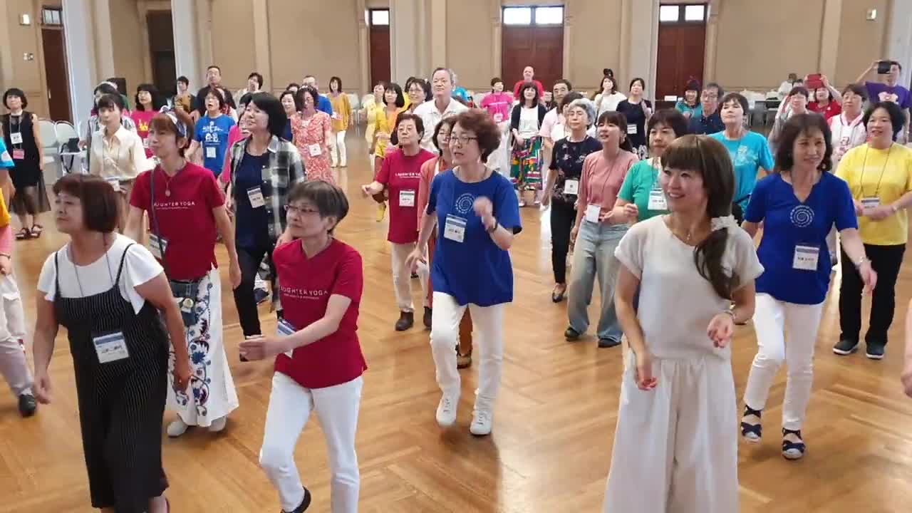 Bollywood Laughter Yoga Dance, Osaka Conference, Japan