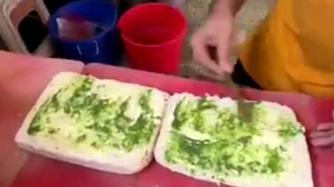Mumbai Cheese Suitcase Sandwich | Famous Biggest Tandoori Momos |Indian Street Food